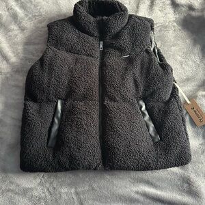 Black Sherpa Vest